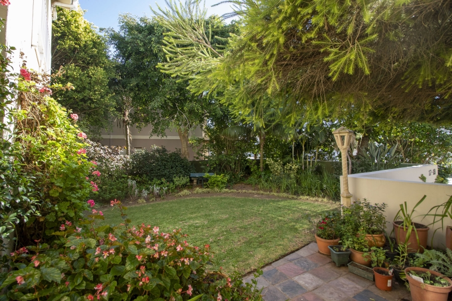 6 Bedroom Property for Sale in Royal Alfred Marina Eastern Cape